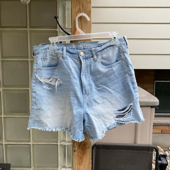AE Denim Mom Shorts